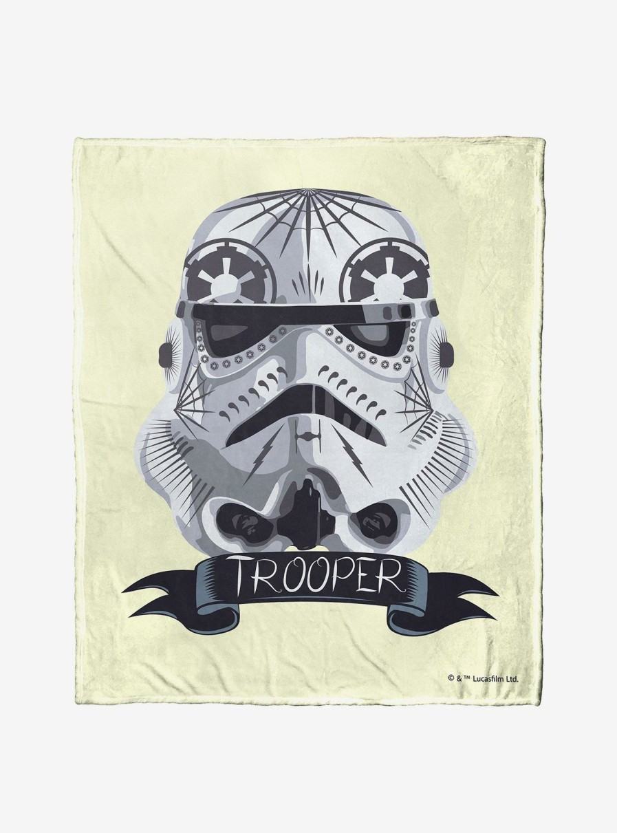 Bedroom * | Star Wars Storm Trooper Decorated Helmet Throw Blanket Best-Selling