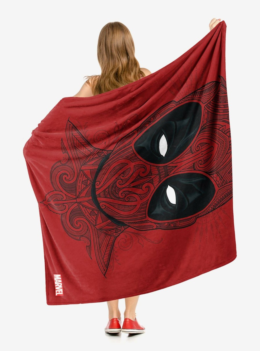 Bedroom * | Marvel Deadpool Flourishing Deadpool Throw Blanket New Threads